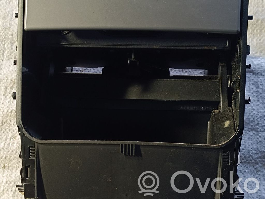 BMW X5 E53 Cup holder 