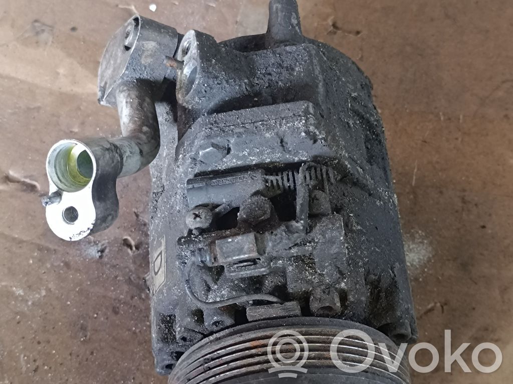 BMW X5 E53 Ilmastointilaitteen kompressorin pumppu (A/C) 