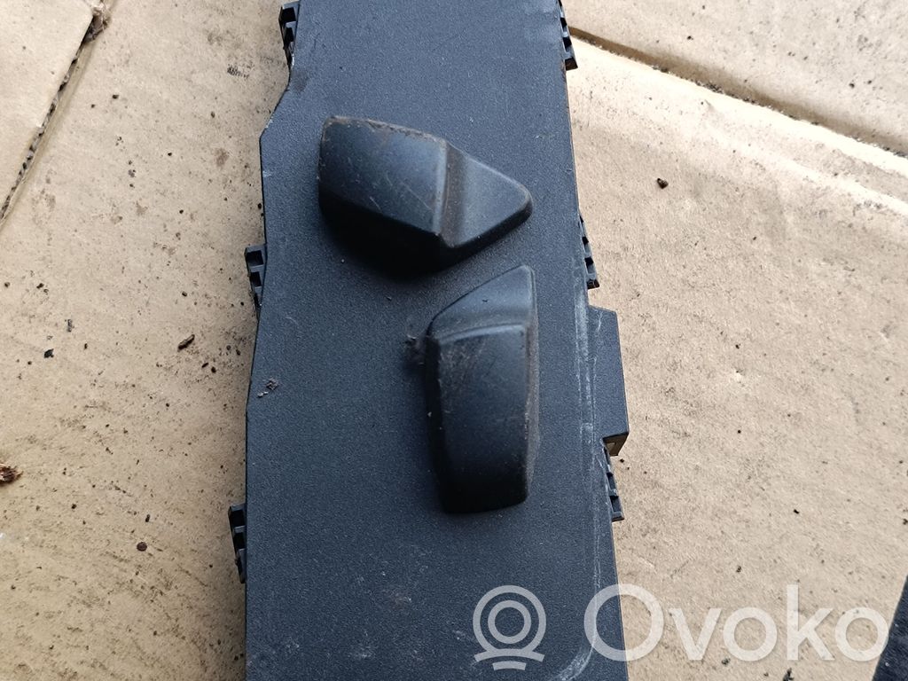 BMW X5 E70 Seat control switch 