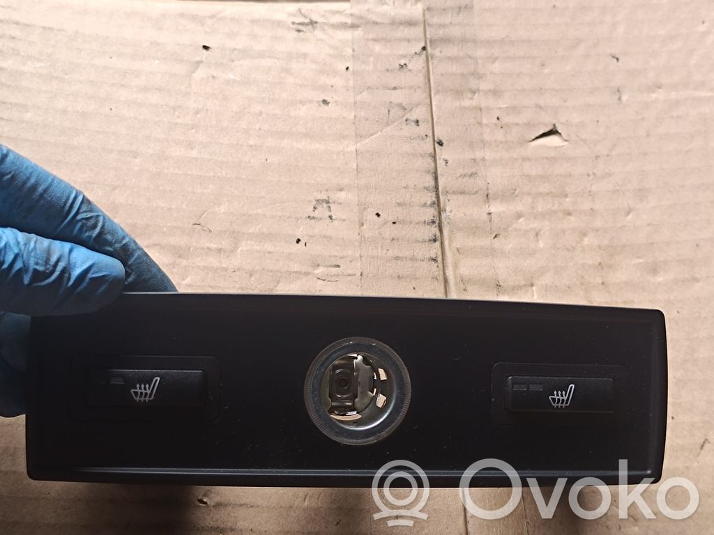 BMW X5 E70 Seat heating switch 