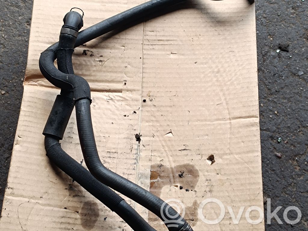 Engine coolant pipe/hose   7794156
