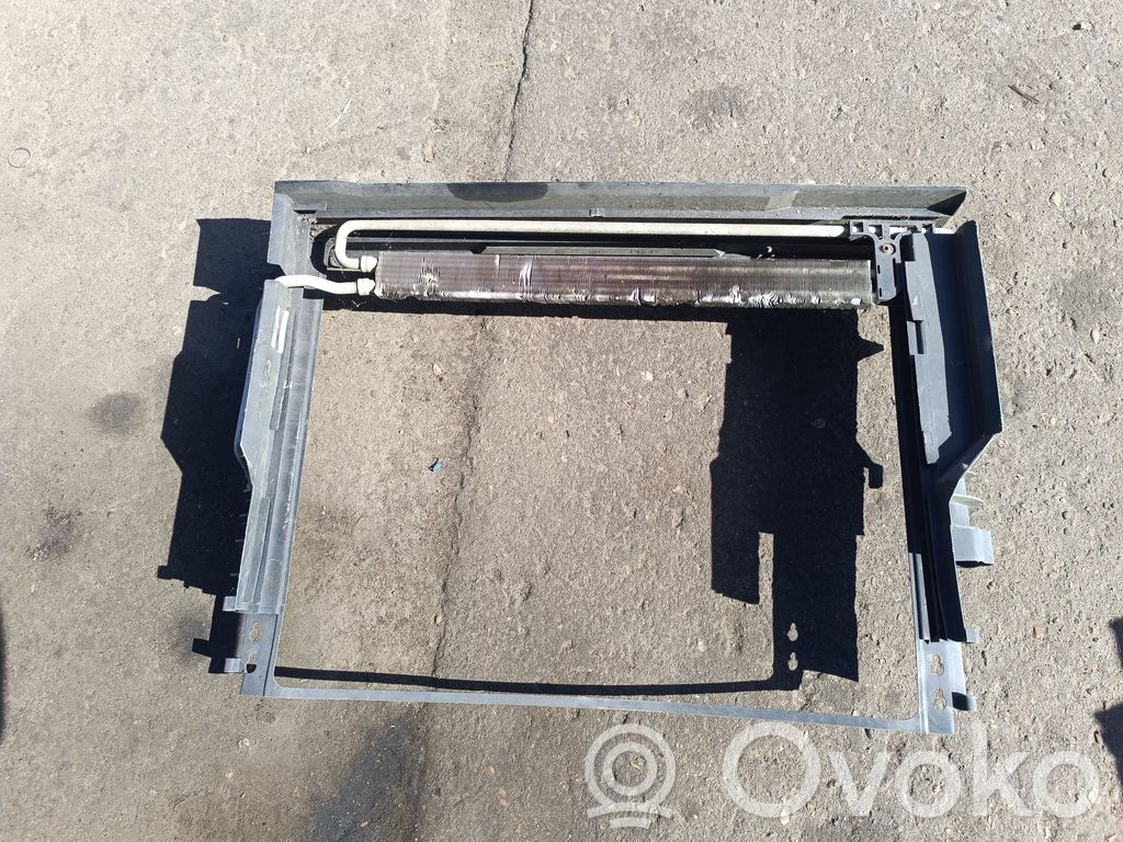 BMW 7 E65 E66 Uchwyt / Mocowanie chłodnicy 
