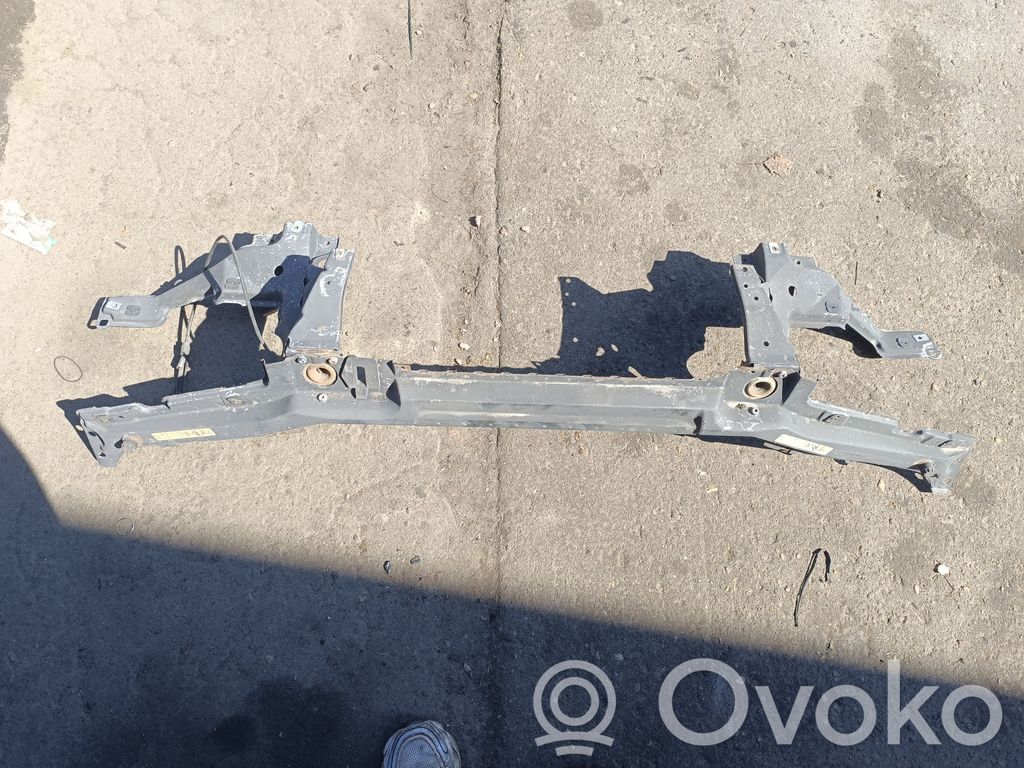 BMW X5 E53 Fixation de radiateur 