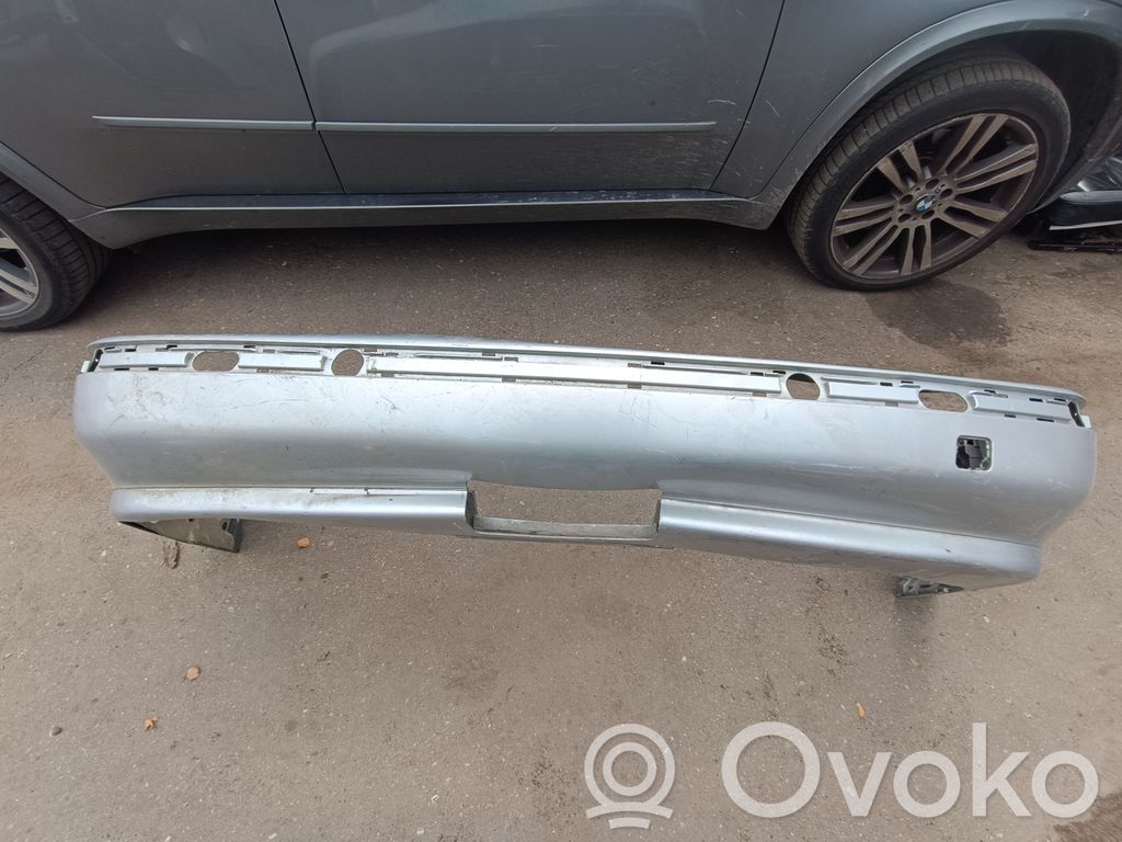 BMW 5 E39 Бампер 