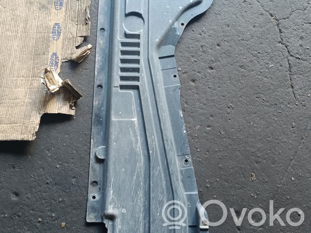 Protección inferior lateral   51757158403,7158403