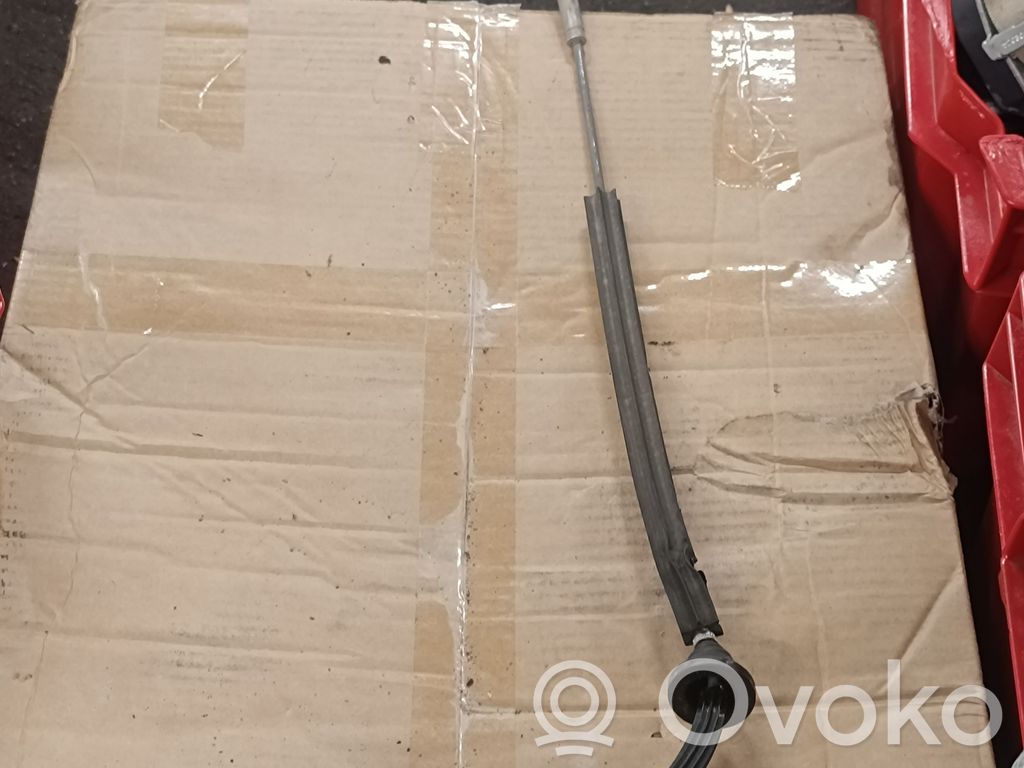 BMW X5 E70 Užvedimo spynelė 