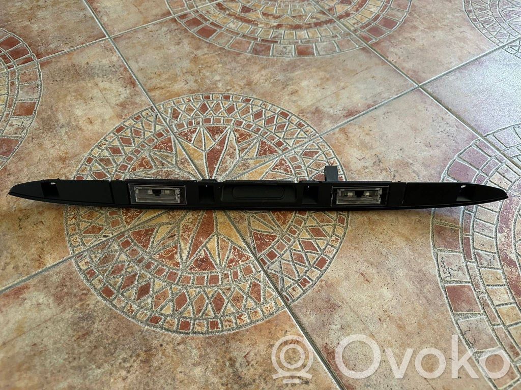 BMW X5 E53 Trunk door license plate light bar 