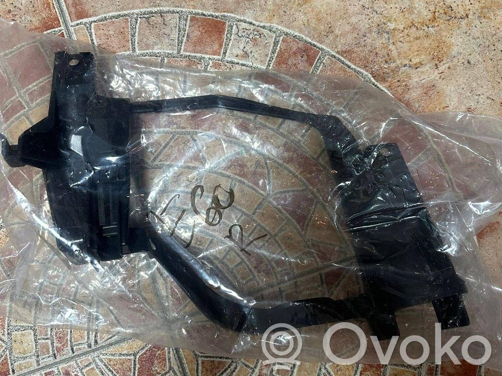 BMW 5 E60 E61 Headlight/headlamp mounting bracket 