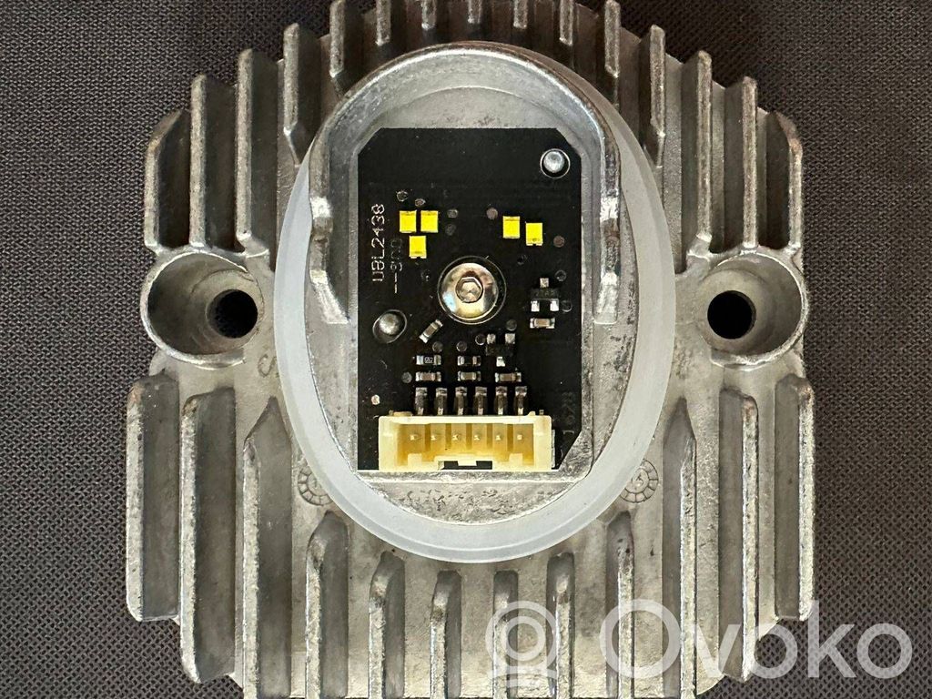 BMW 5 G30 G31 G38 Módulo de control de balasto LED 