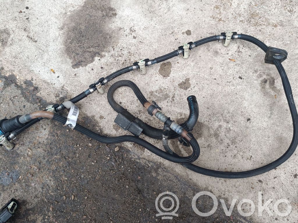Fuel line/pipe/hose   7799992