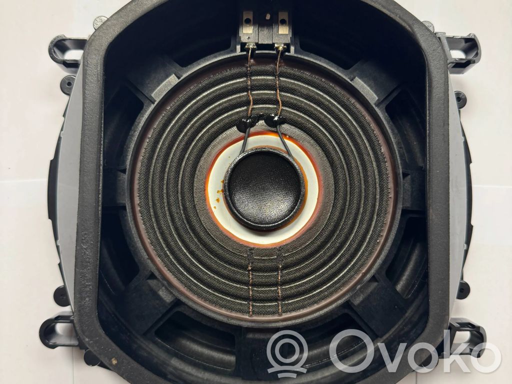 BMW X5 E70 Altavoz subwoofer 