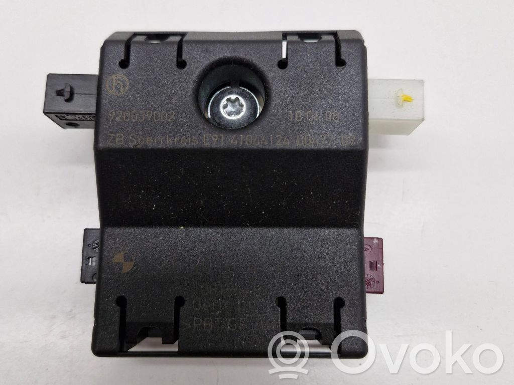 BMW X5 E70 Aerial antenna amplifier 