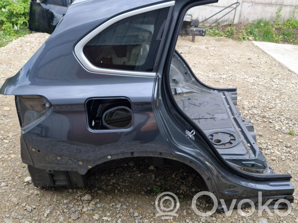 BMW X1 F48 F49 Ćwiartka tylna 