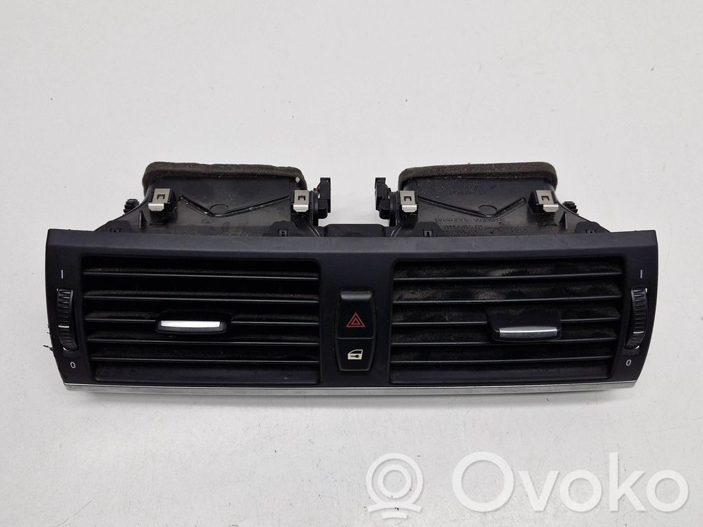 BMW X5 E70 Centrinės oro grotelės 
