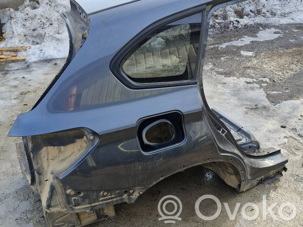BMW X1 F48 F49 Ćwiartka tylna 