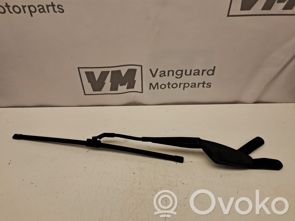 Mercedes-Benz E C207 W207 Front wiper blade arm 