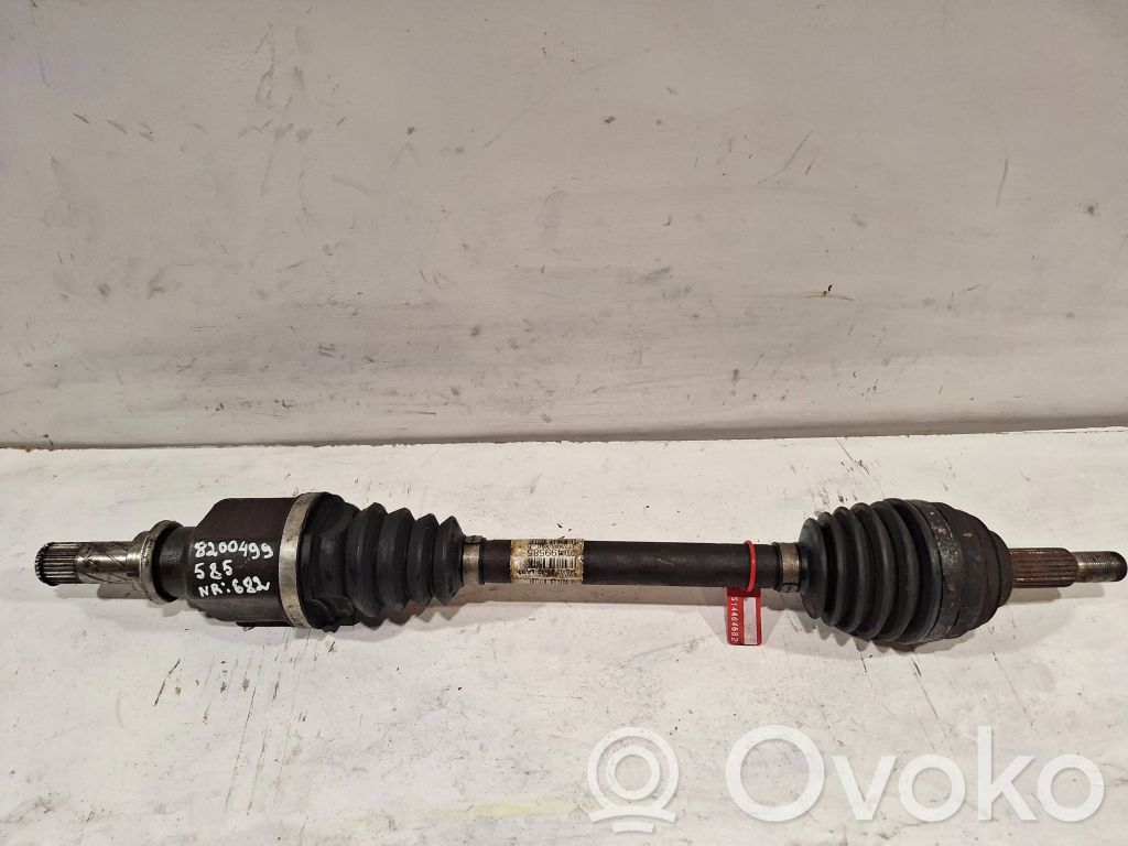 Front driveshaft   8200499585,6001548718,6001548720,711497150,8200261840,8200261841,8200270510,8200358164,8200358168,8200408417,8200440187,8200499586,8200511225,8200559377,8200618111,8200618501,8200623794,8200690053