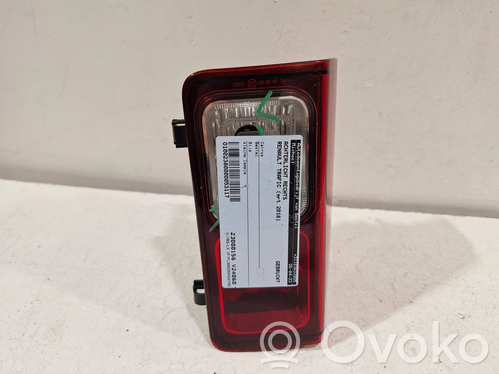 Renault Trafic III (X82) Reverse light 