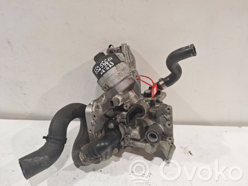 Opel Corsa E Oil filter mounting bracket 