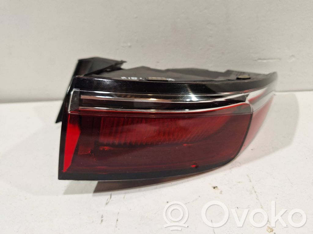 Renault Megane E-Tech Rear/tail lights 