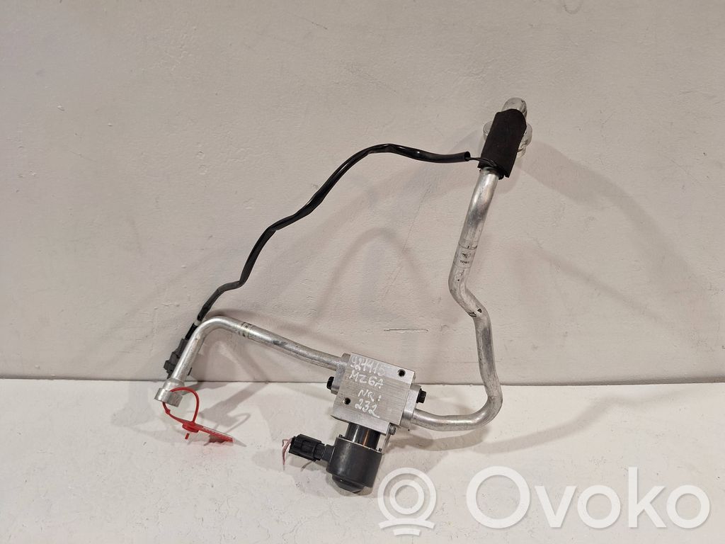 Renault Megane E-Tech Ilmastointilaitteen putki (A/C) 
