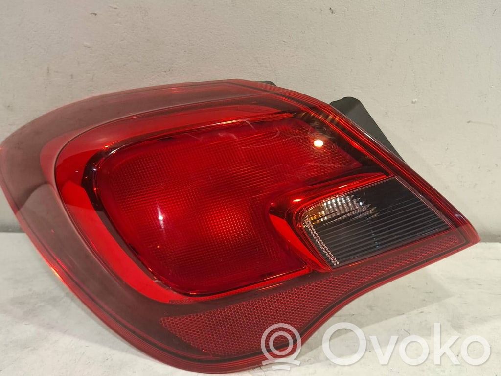 Opel Corsa E Galinis žibintas kėbule 