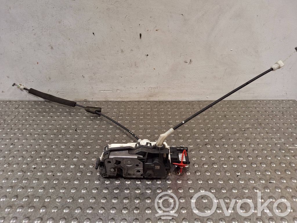 Citroen C3 Front door lock 