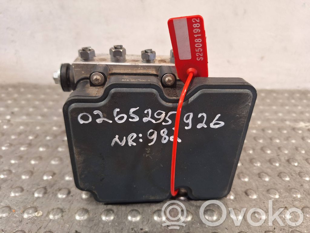 Dacia Duster II ABS control unit/module 
