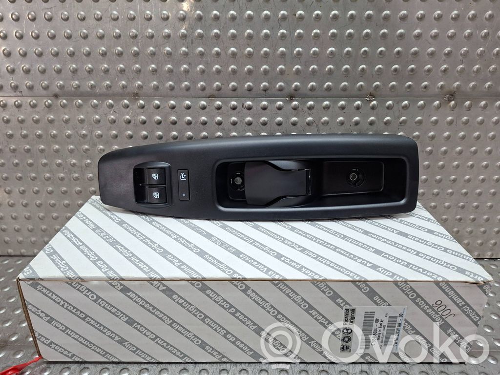 Fiat Doblo Electric window control switch 