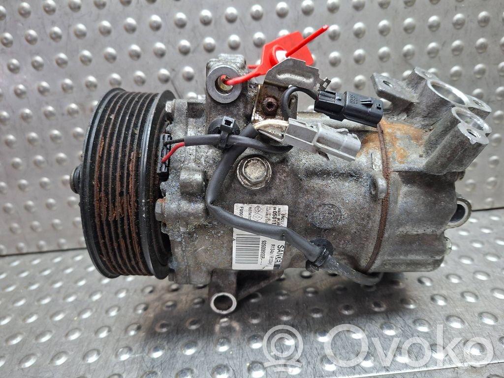 Renault Captur II Air conditioning (A/C) compressor (pump) 