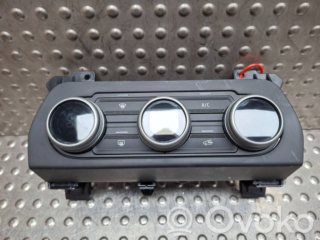 Dacia Sandero III Climate control unit 
