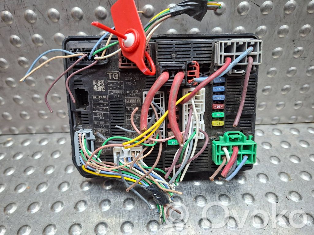 Renault Trafic III (X82) Fuse module 