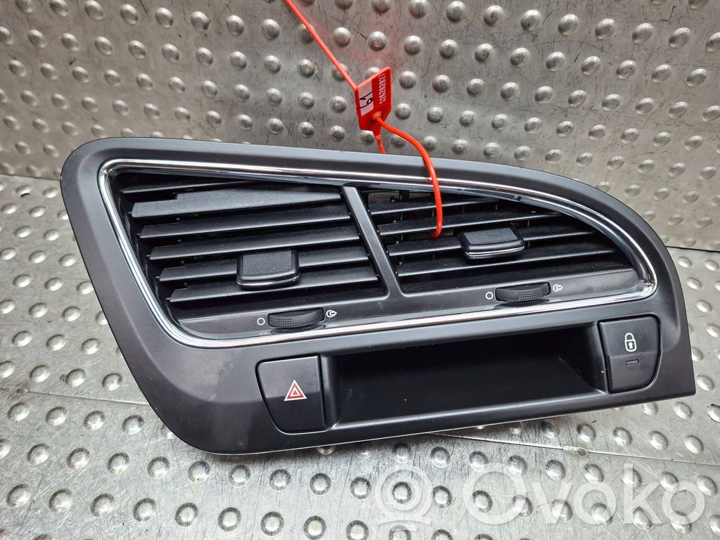 Peugeot 5008 Other switches/knobs/shifts 