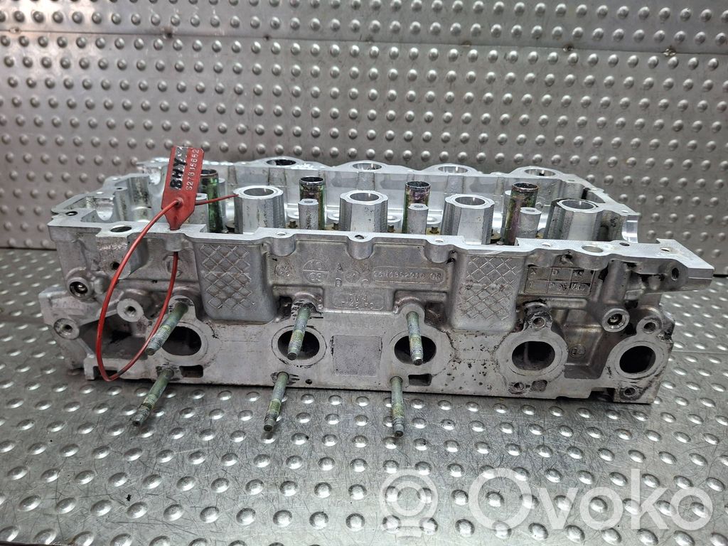 Peugeot 206 Engine head 