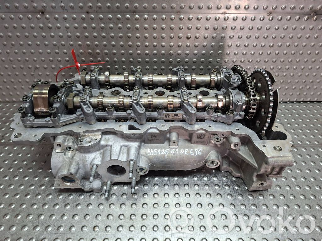Opel Astra K Engine head 