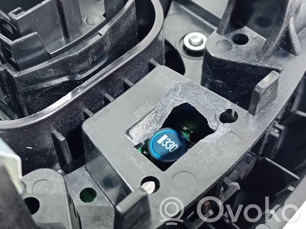 Mini Cooper Countryman F60 Monitor / wyświetlacz / ekran 