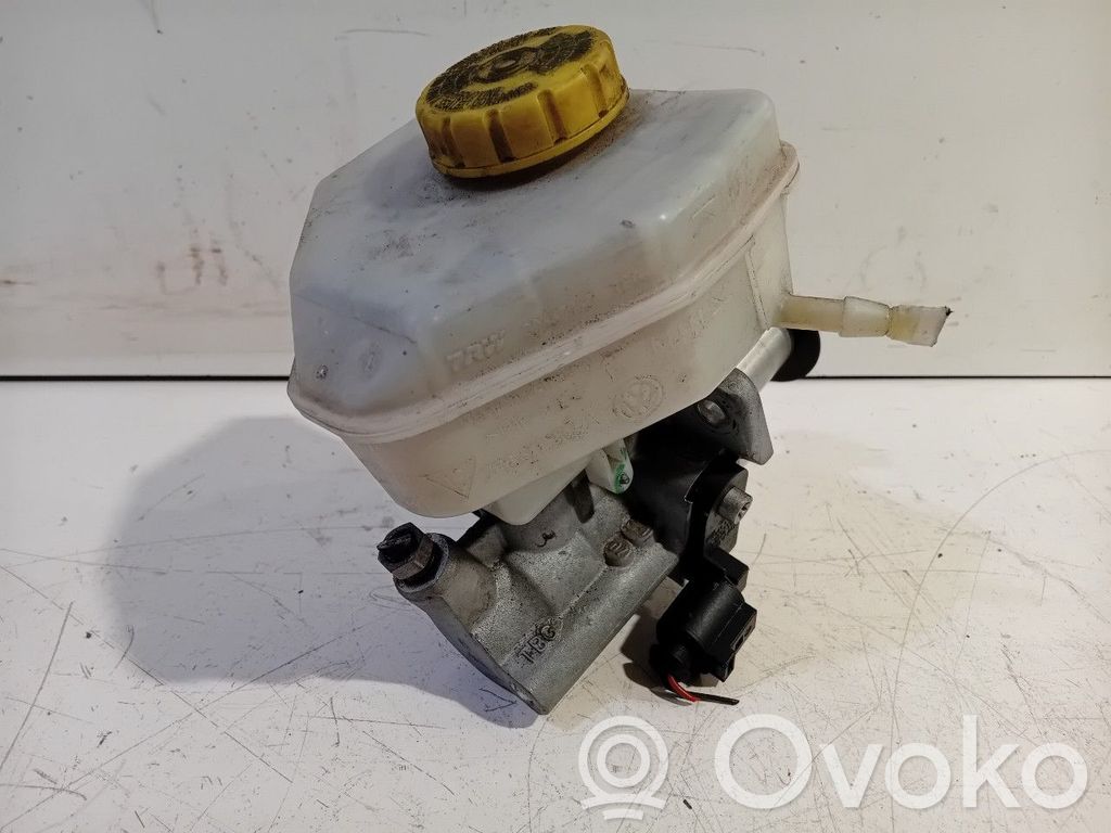 Porsche Cayenne (92A) Główny cylinder hamulca 