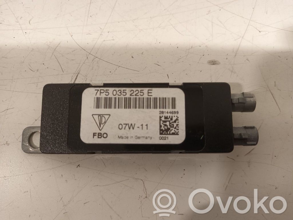 Porsche Cayenne (92A) Antenos stiprintuvas 