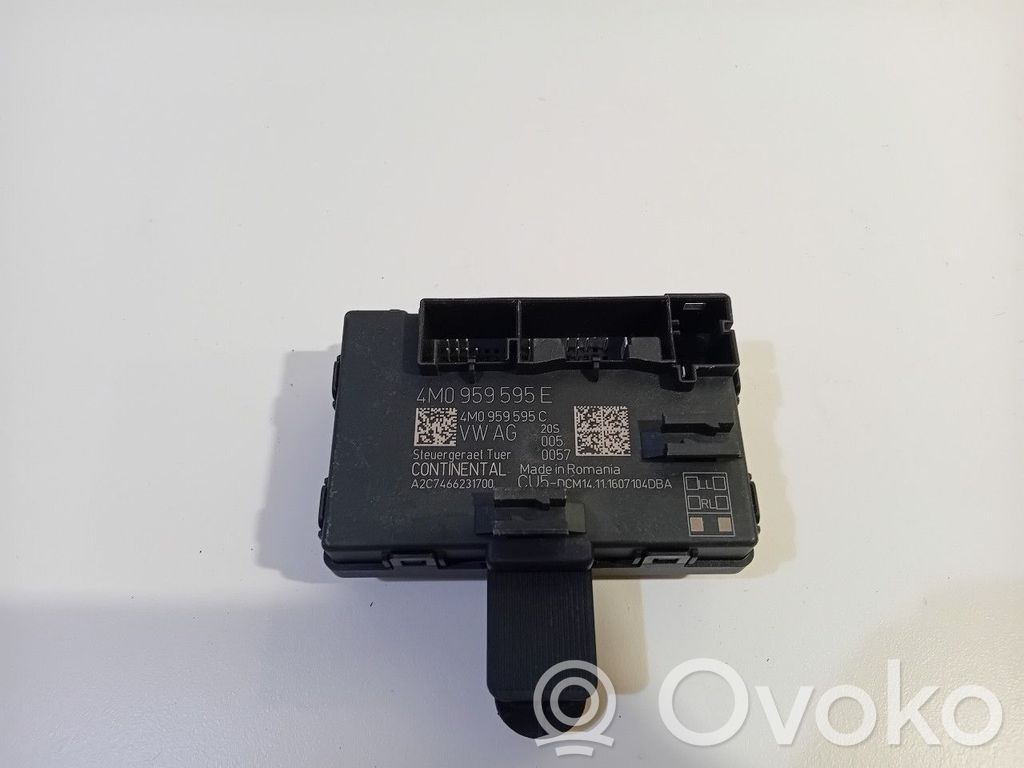 Audi Q7 4M Door central lock control unit/module 