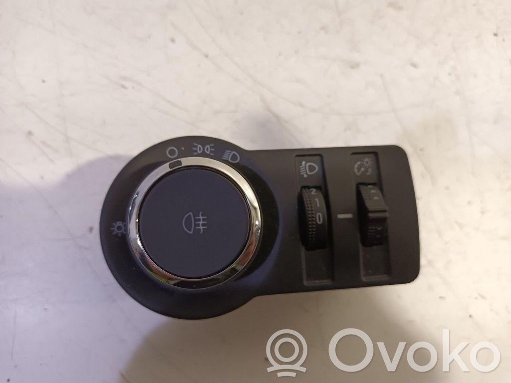 Opel Karl Light switch 