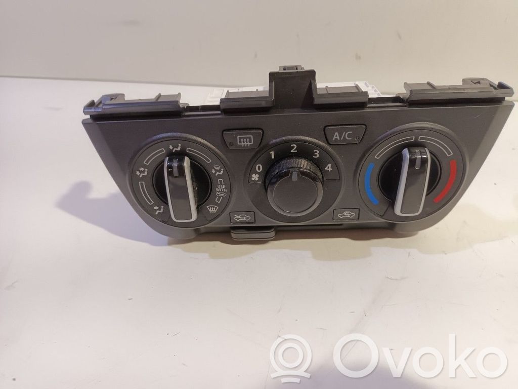 Suzuki Swift III Climate control unit 