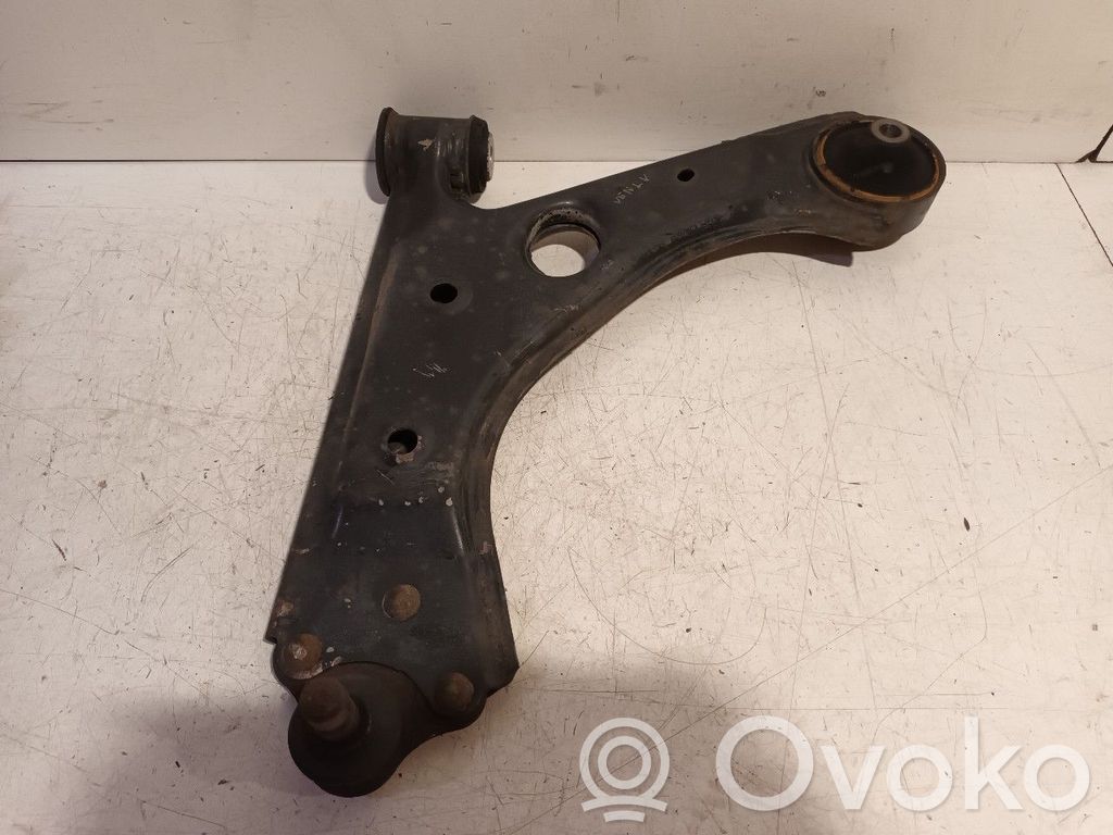 Opel Corsa E Front control arm 