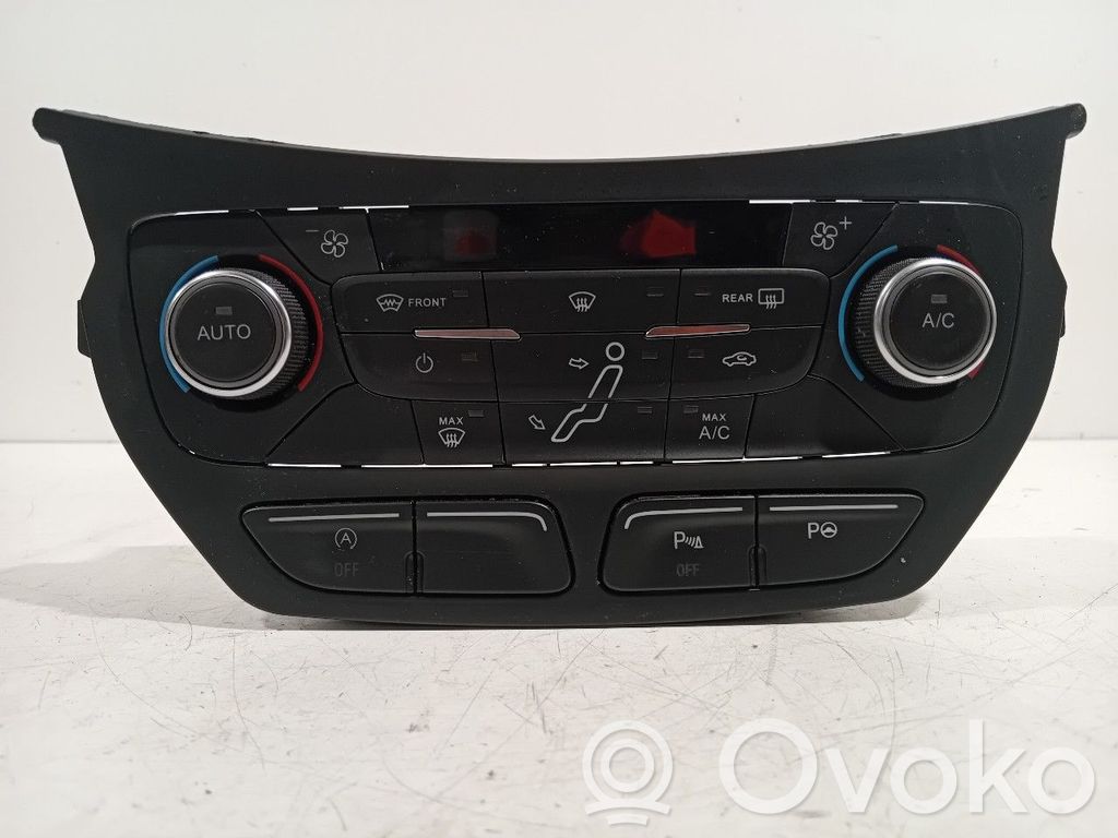 Ford C-MAX II Climate control unit 