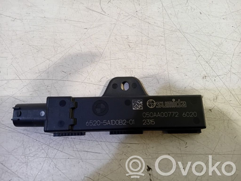 GPS-pystyantenni   5A1D0B1,5A319C9,65205A1D0B2
