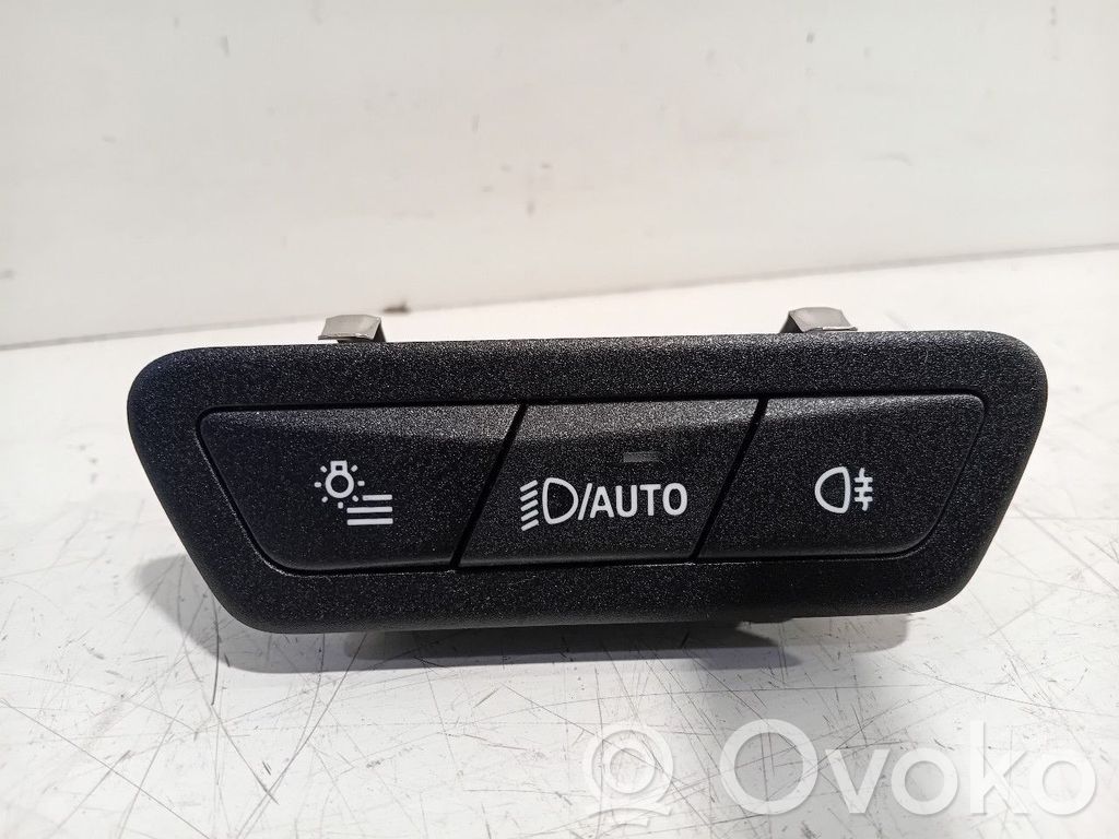 BMW iX Light switch 