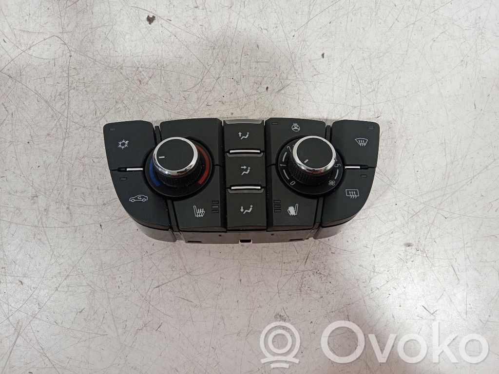 Opel Astra J Climate control unit 