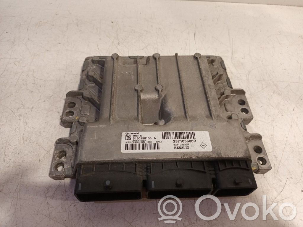 Engine control unit/module   237103606R