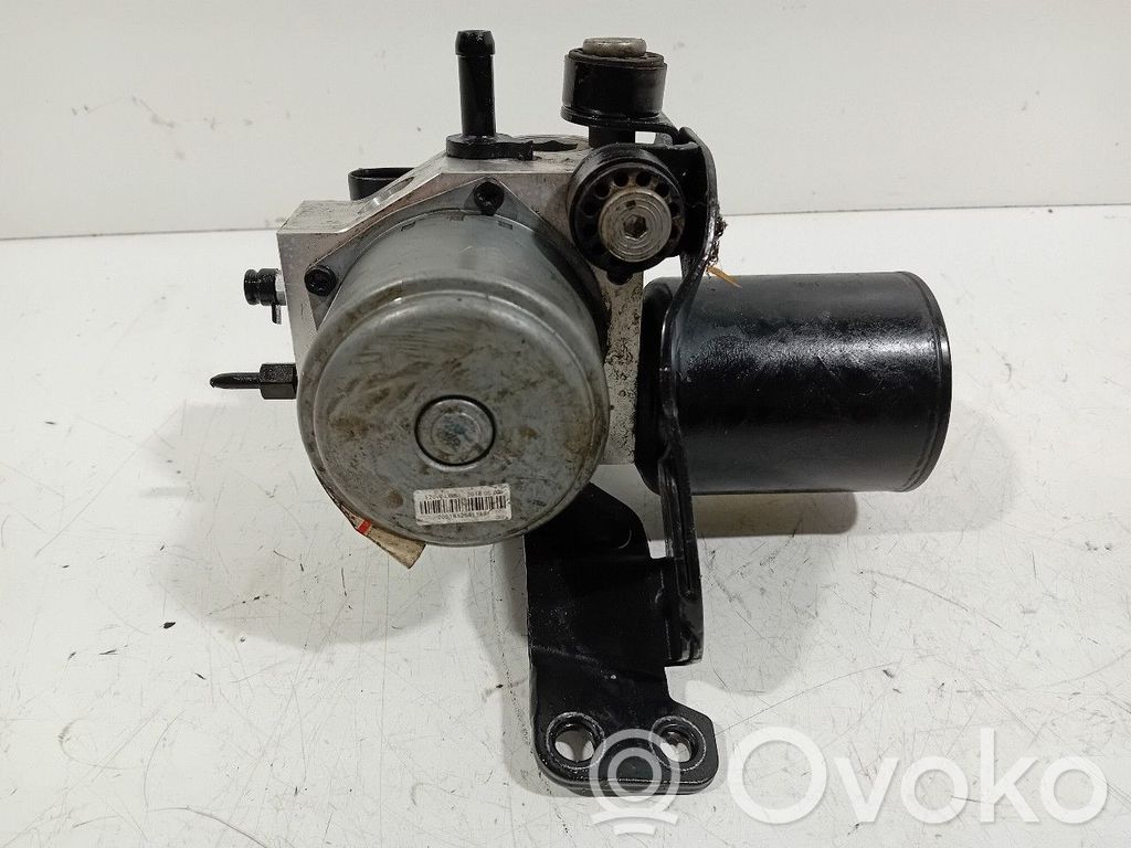Bomba de ABS   58600G5300