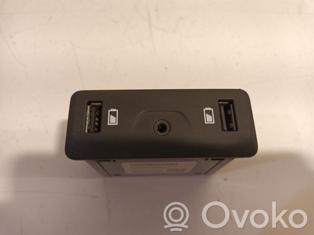 Renault Scenic IV - Grand scenic IV Enchufe conector entrada auxiliar 