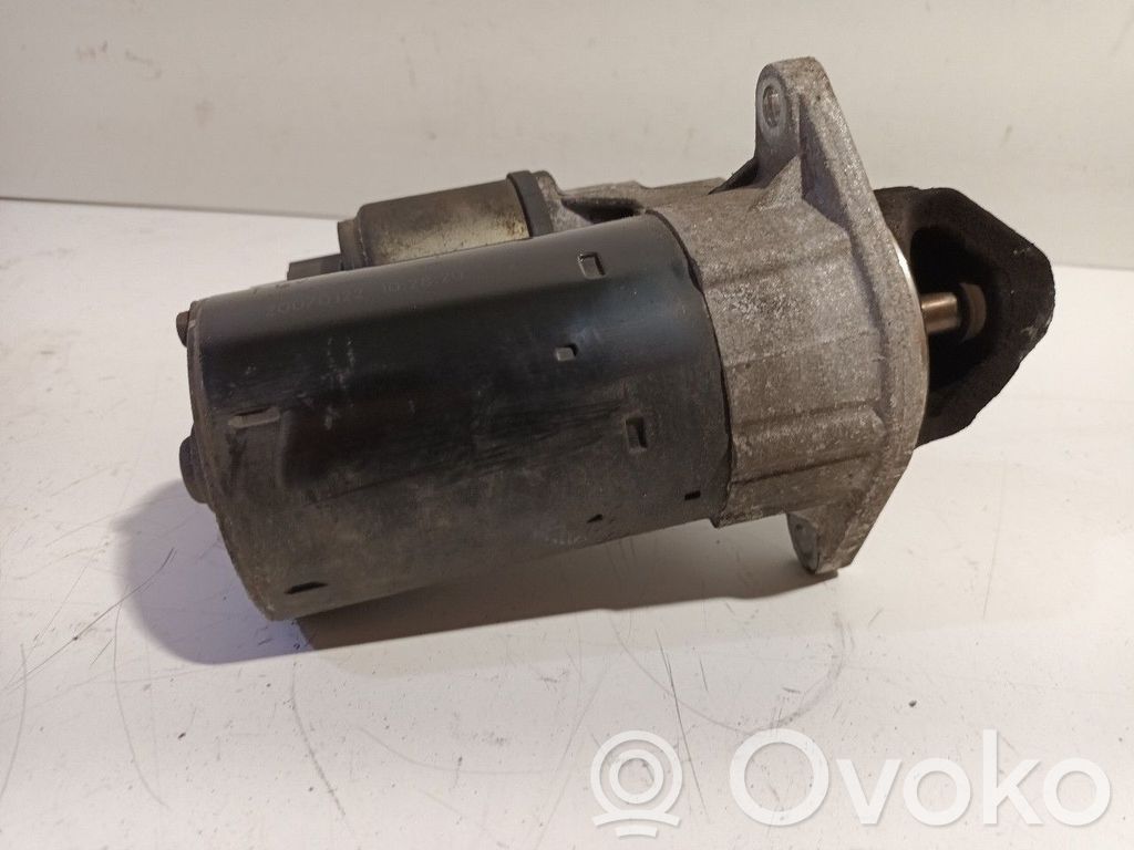 Opel Corsa D Starteris 